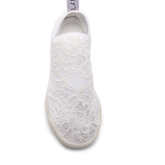 Stella McCartney Loop Lace Sock
Sneakers Size 39 US 9 - Picture 7 of 7